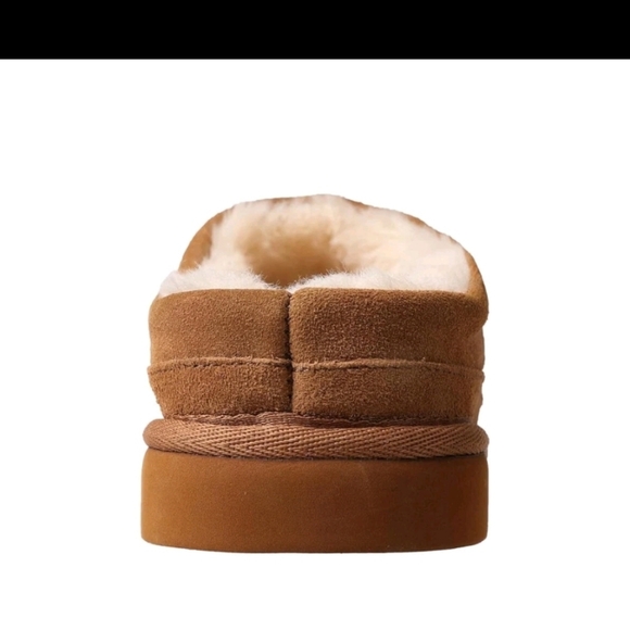 Lamo Jules Women's Clog Premium Suede Slip-On - Chestnut - Picture 6 of 8